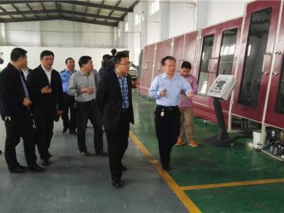 武进石旭涌副区长一行视察JN体育工业园