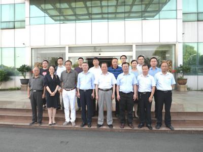 JN体育涂料缪国元董事长出席江苏省涂料行业协会三届二次常务理事会